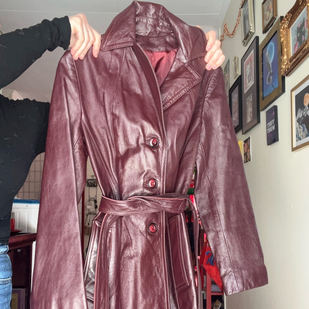 Elegant Maroon Leather Trench Coat